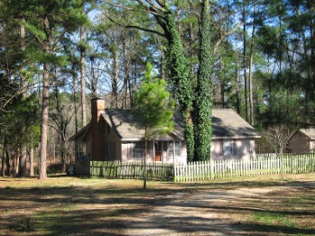 Pine Grove Cottage